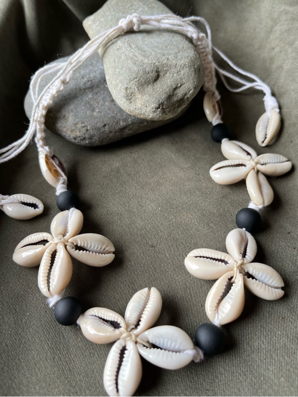 Handcrafted Cowrie Shell Flower Necklace in Cream and Black beads adjustable cot